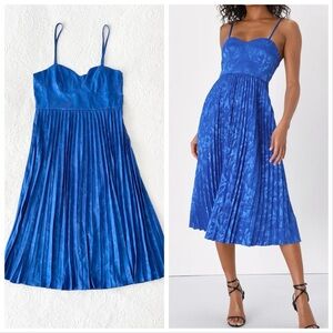 Lulu's Blue Pleated Midi Dress